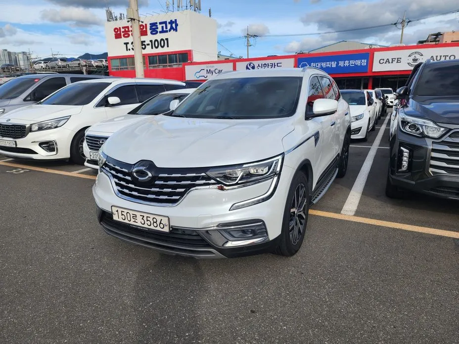 Renault QM6