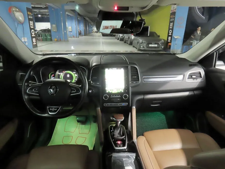 Renault QM6
