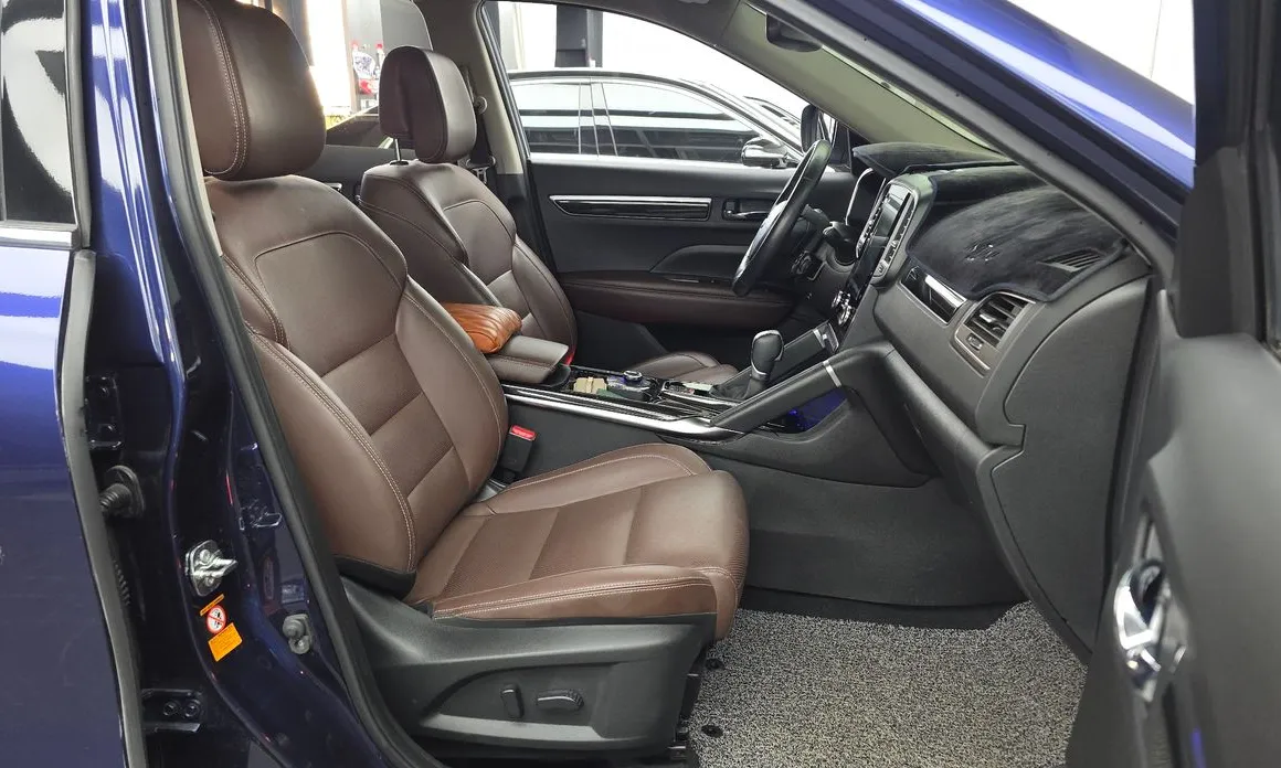 Renault QM6