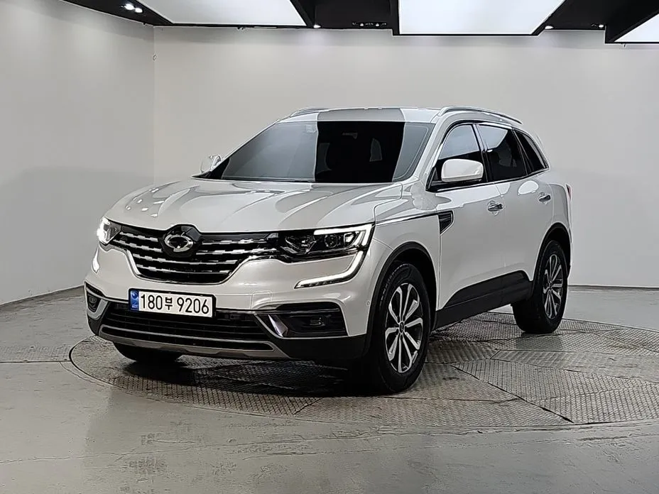 Renault QM6