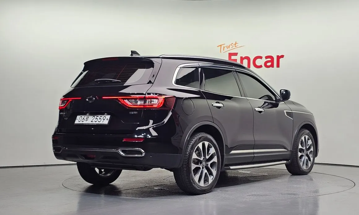 Renault QM6