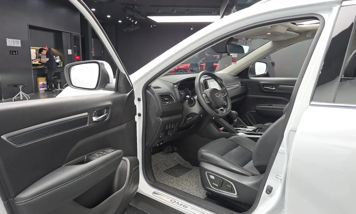 Renault QM6