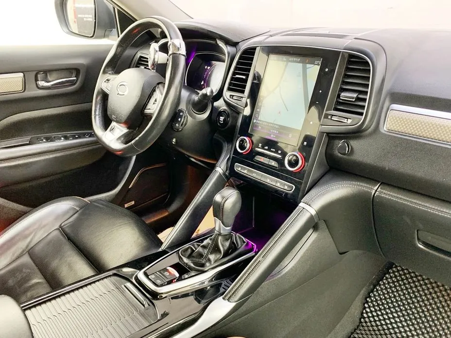 Renault QM6