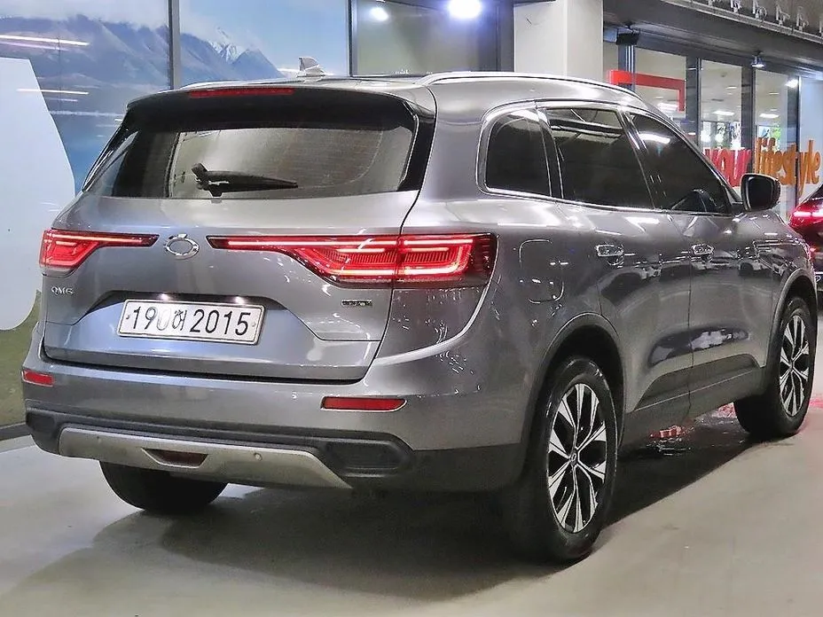 Renault QM6