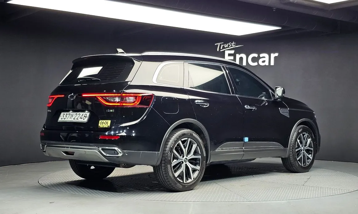 Renault QM6