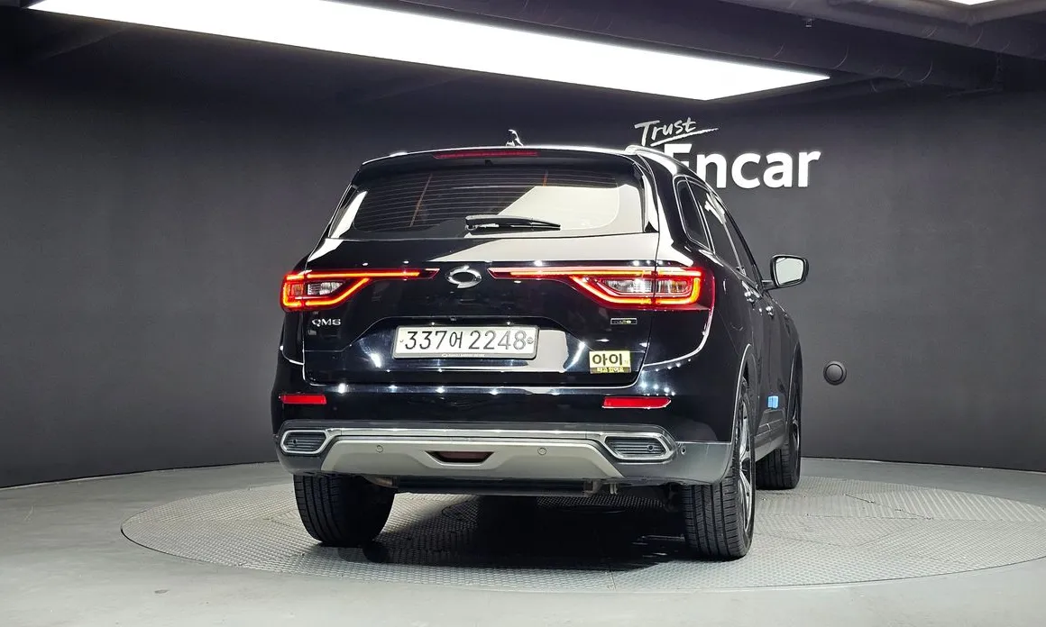 Renault QM6