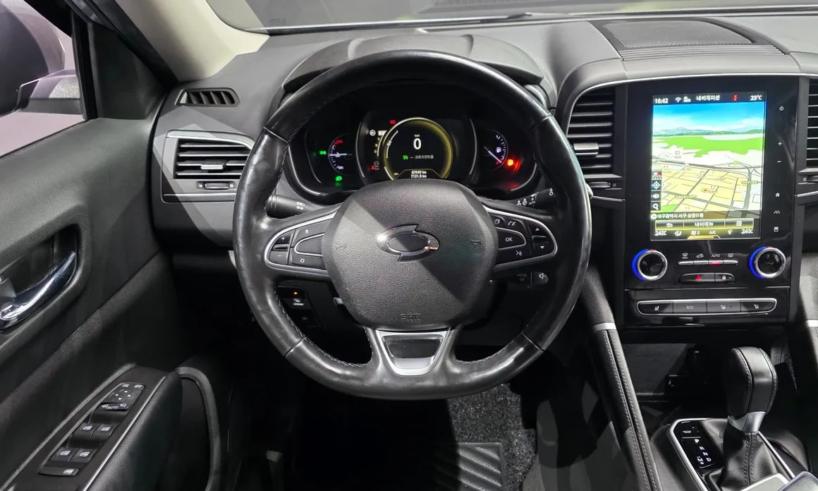 Renault QM6