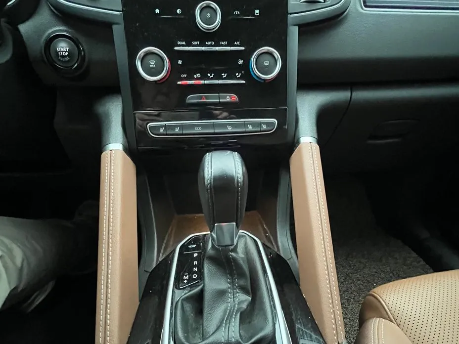 Renault QM6