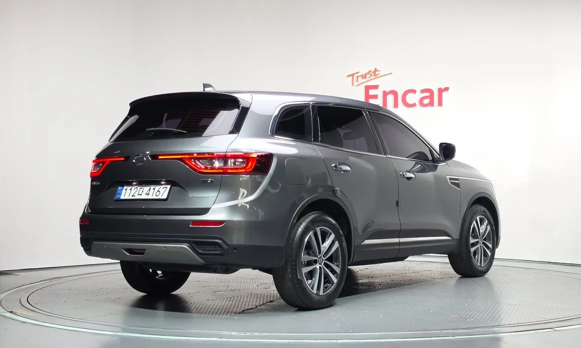 Renault QM6