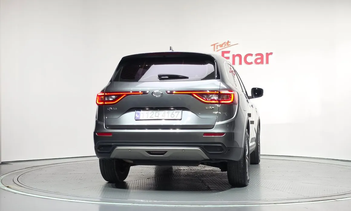 Renault QM6