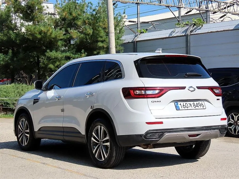 Renault QM6
