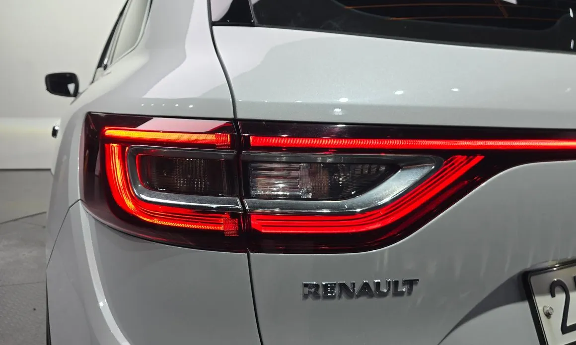Renault QM6