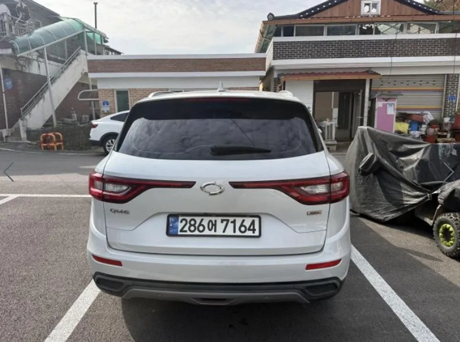 Renault QM6