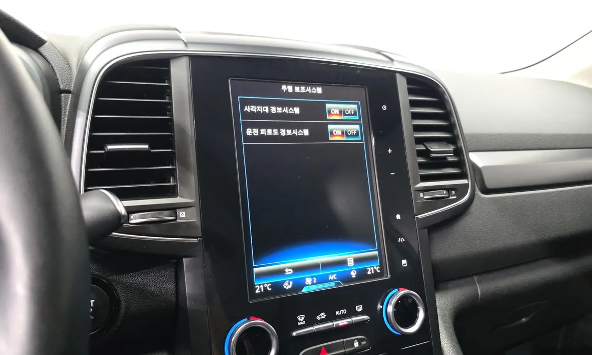 Renault QM6