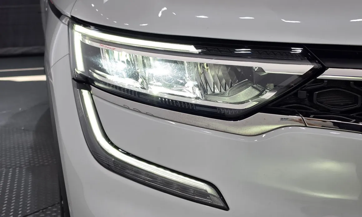 Renault QM6