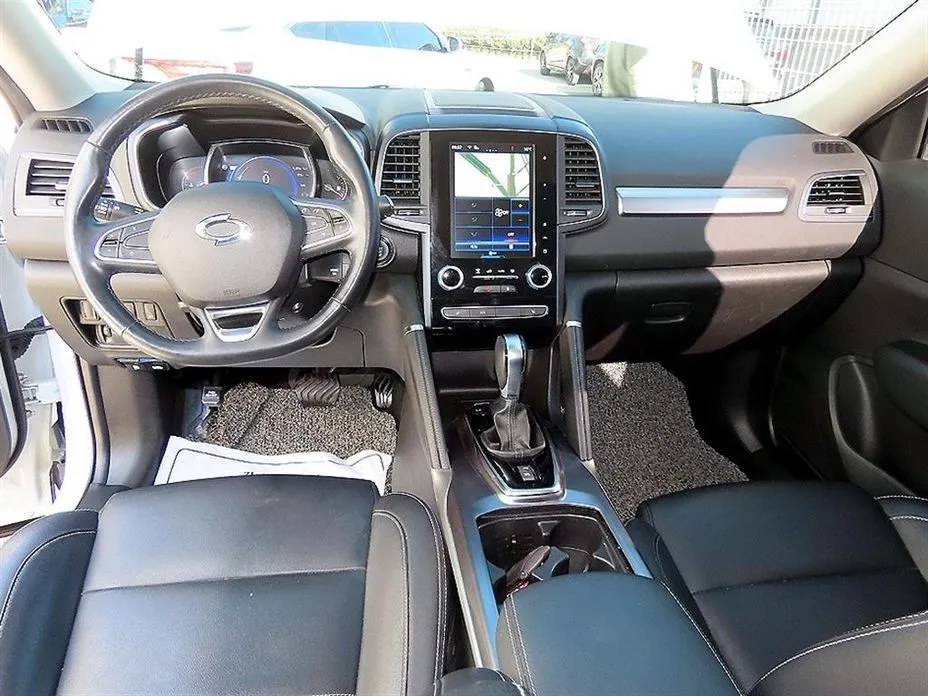 Renault QM6