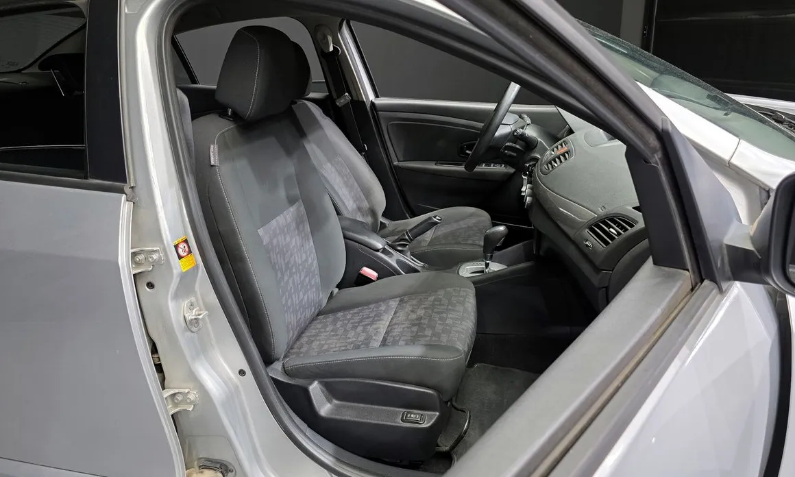 Renault SM3