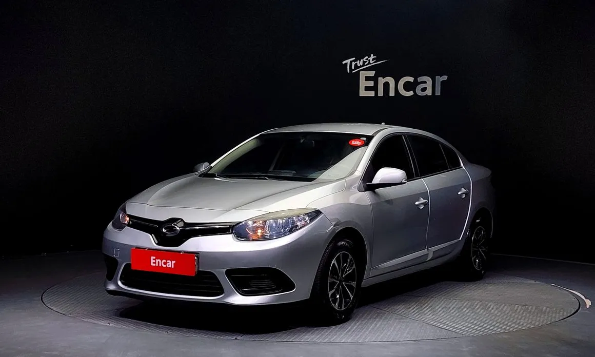 Renault SM3