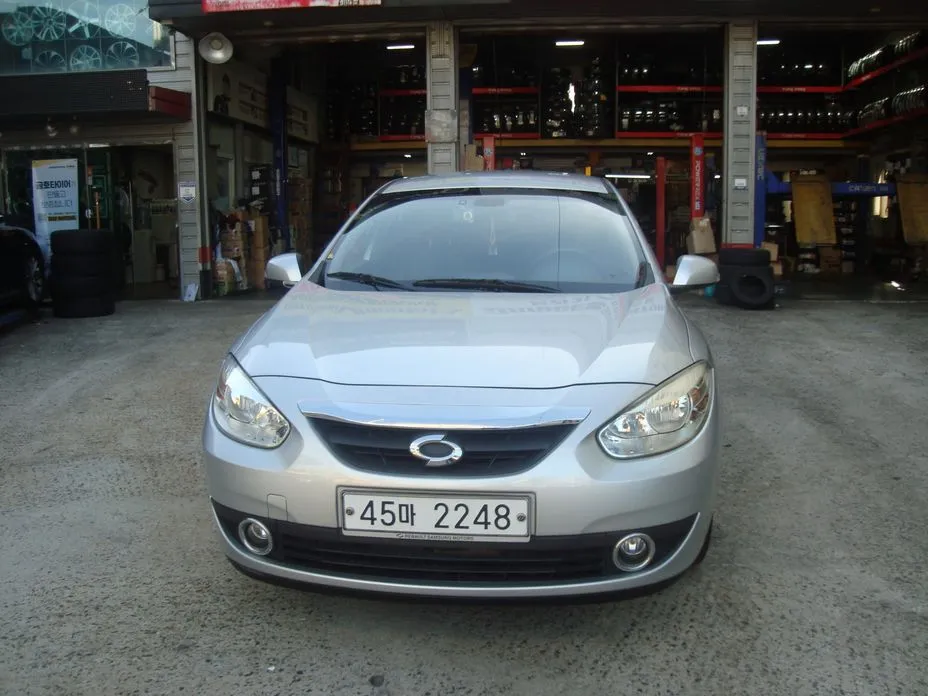 Renault SM3