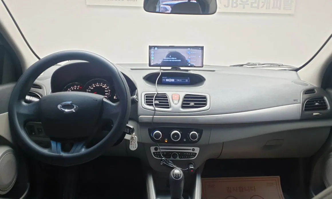 Renault SM3