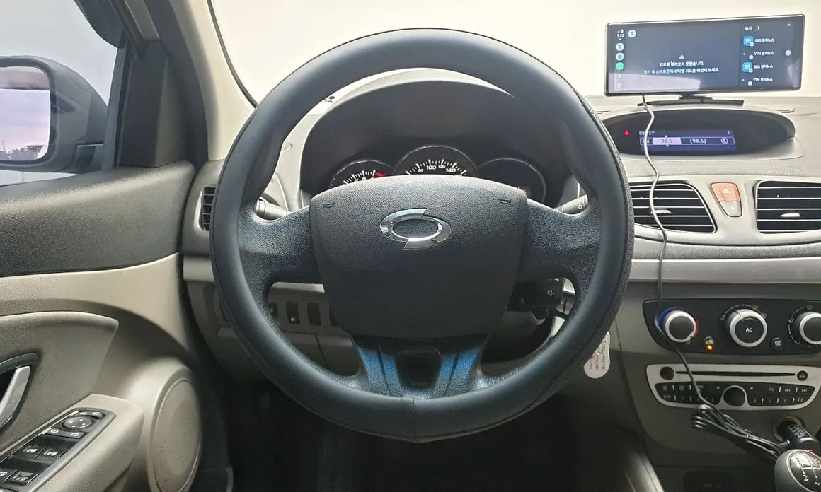 Renault SM3