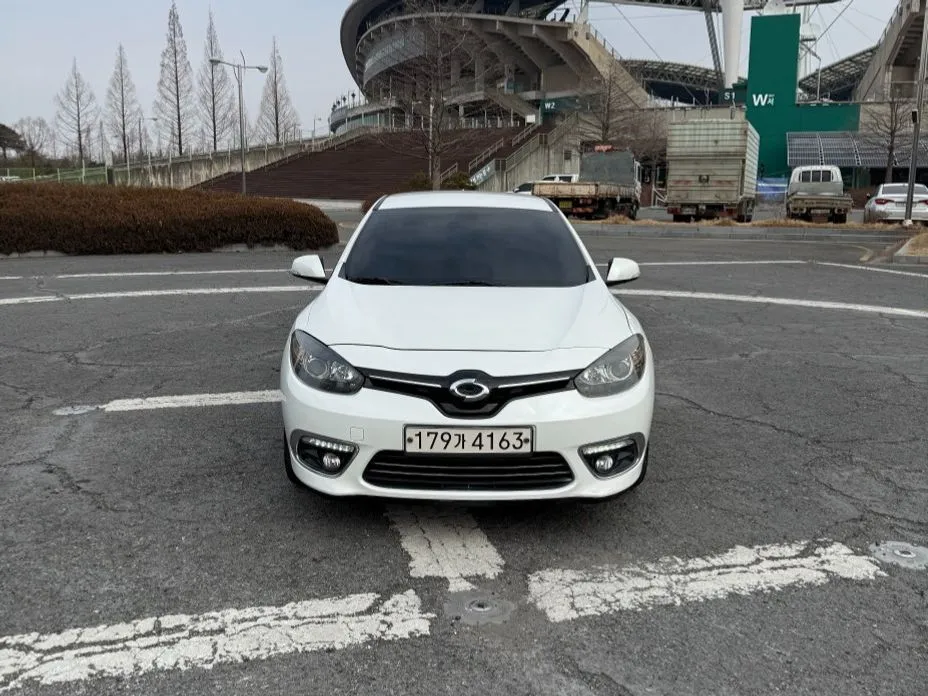Renault SM3