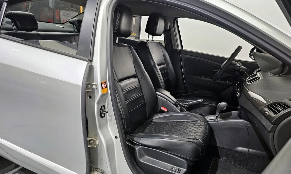 Renault SM3