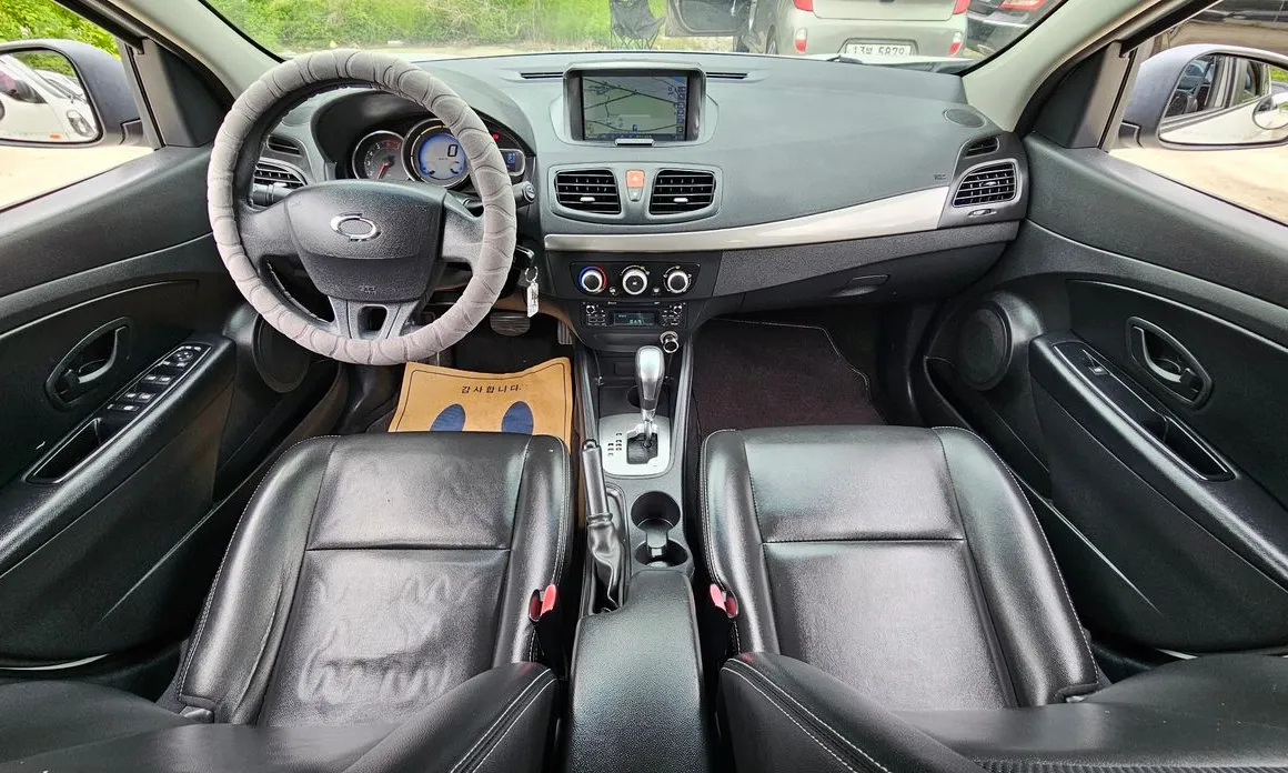 Renault SM3