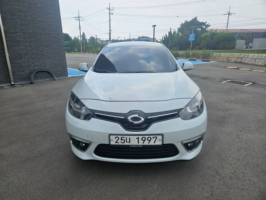 Renault SM3