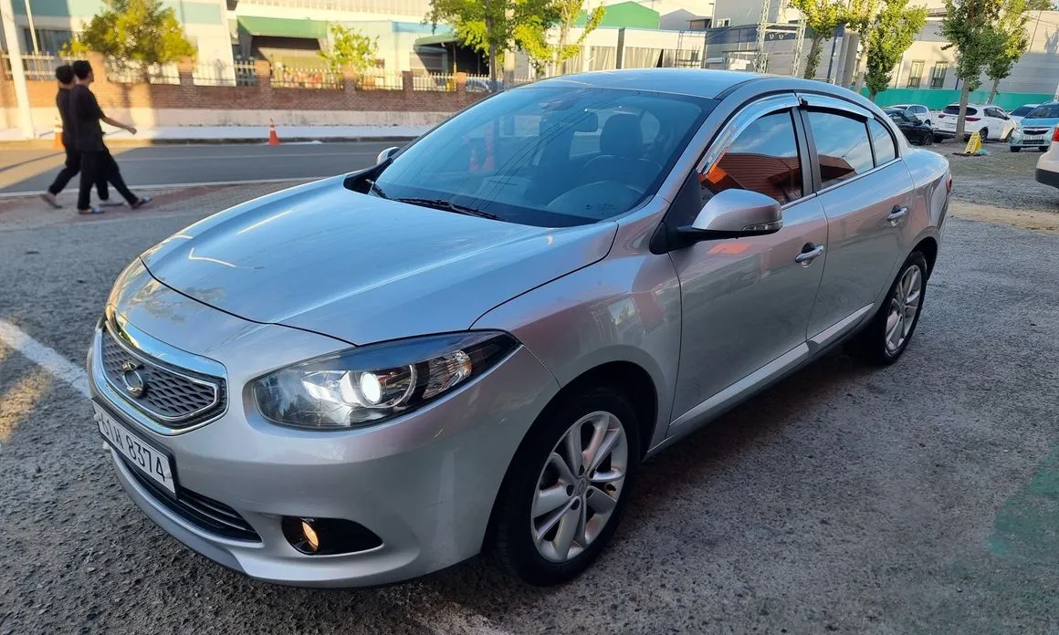 Renault SM3