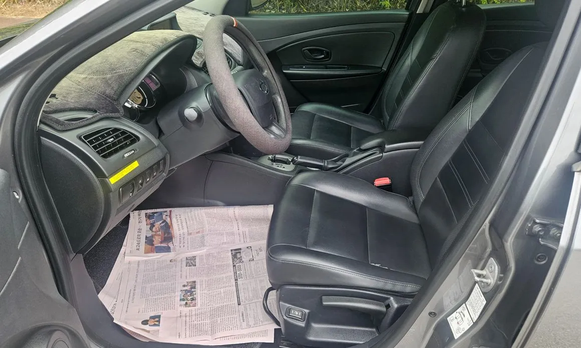 Renault SM3