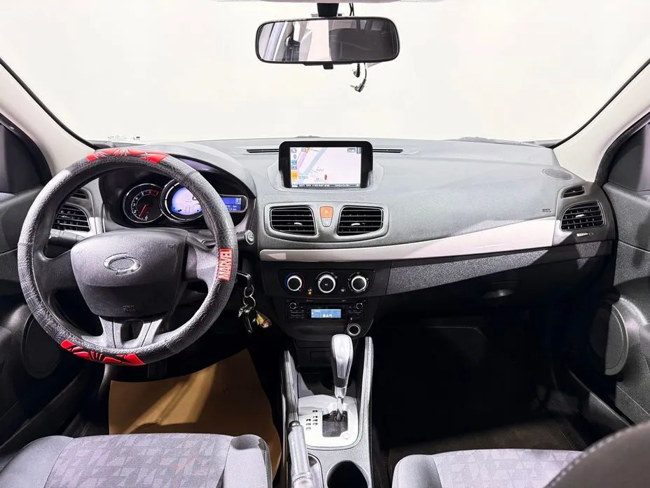 Renault SM3