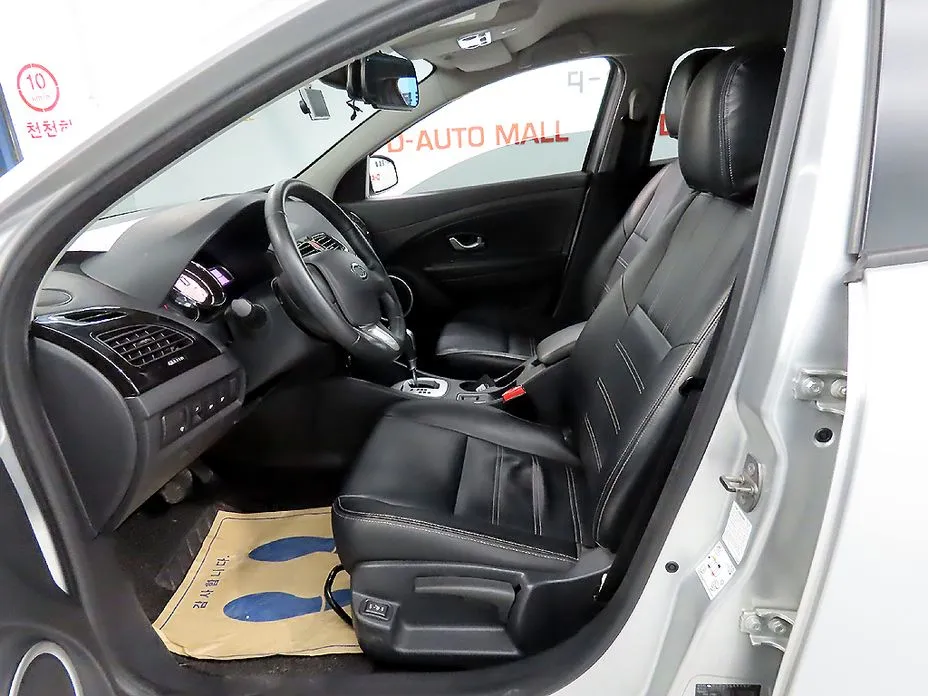 Renault SM3