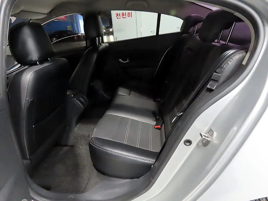 Renault SM3