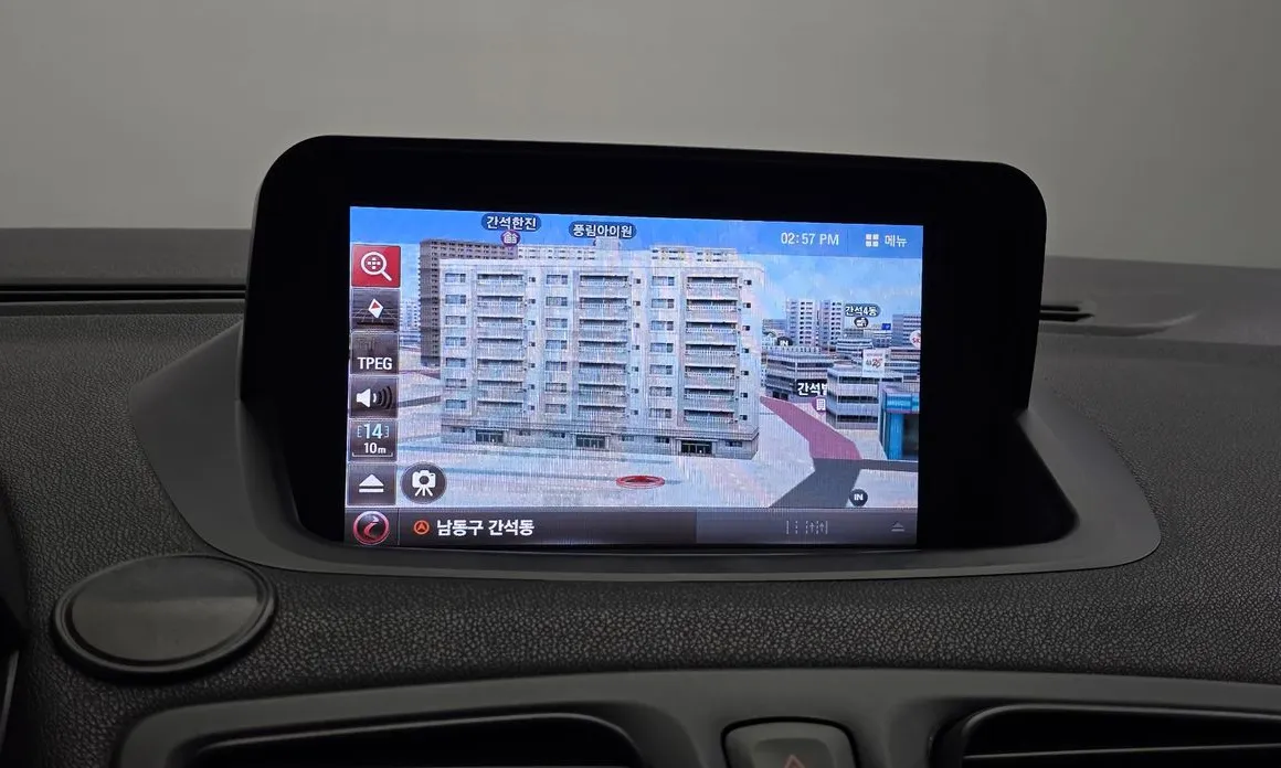 Renault SM3