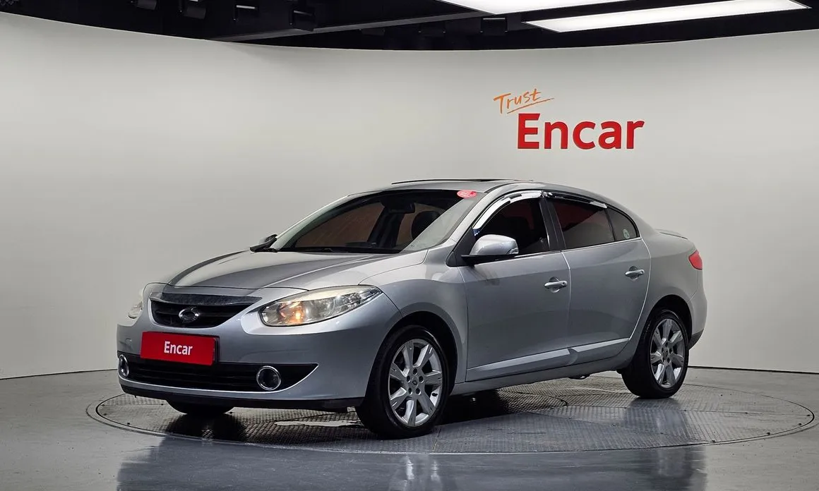 Renault SM3