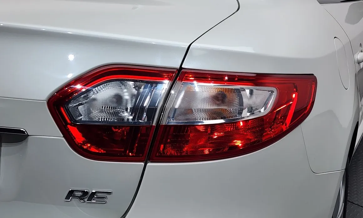 Renault SM3