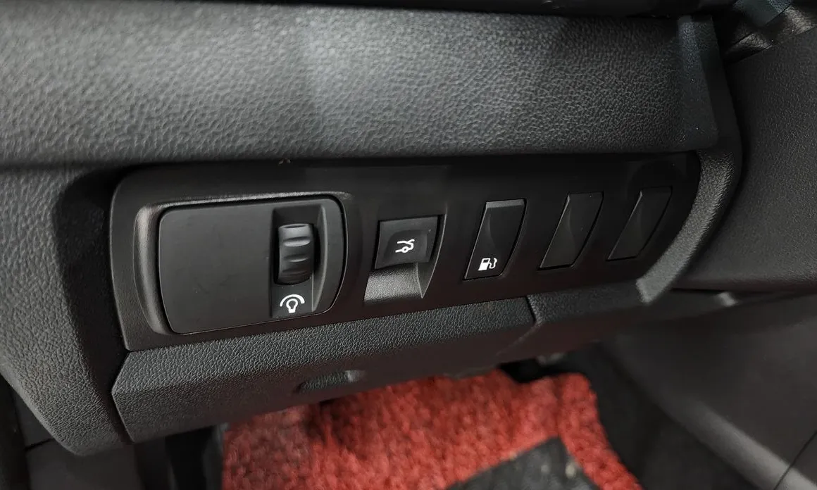 Renault SM3