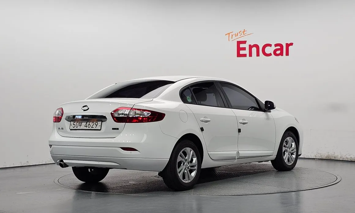 Renault SM3