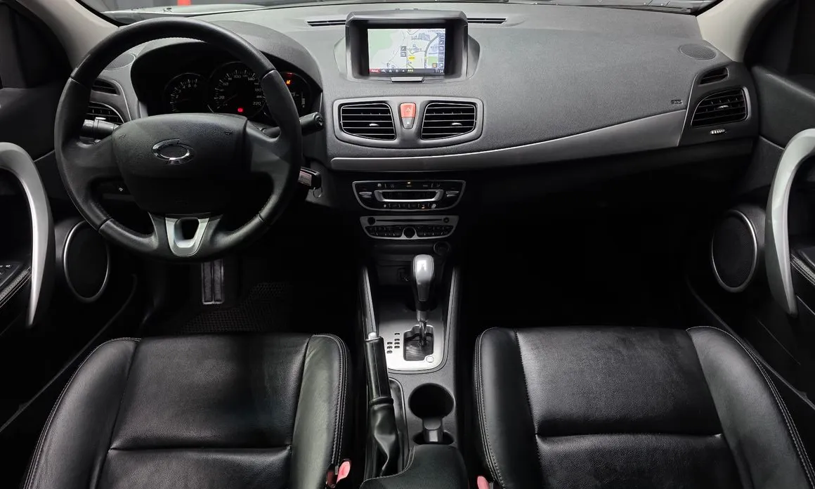 Renault SM3