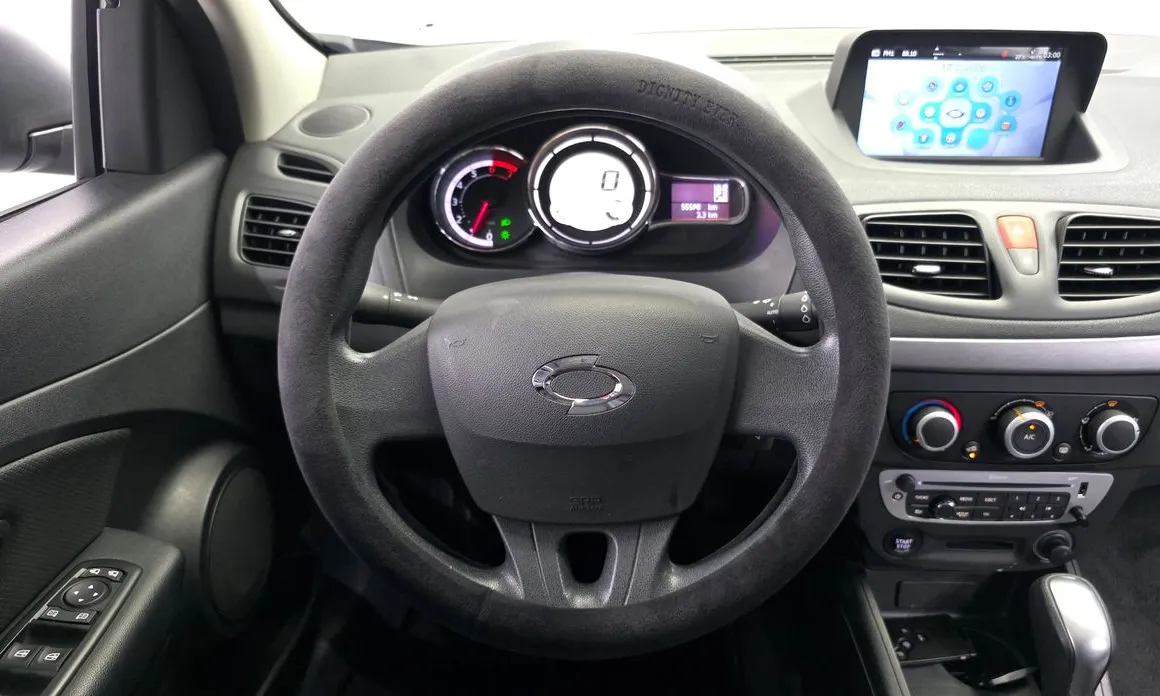 Renault SM3