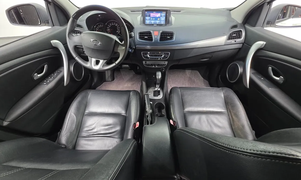 Renault SM3