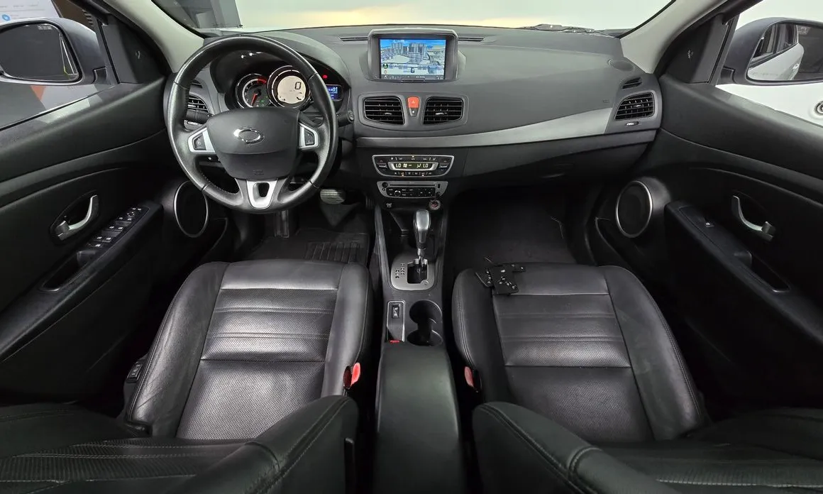 Renault SM3