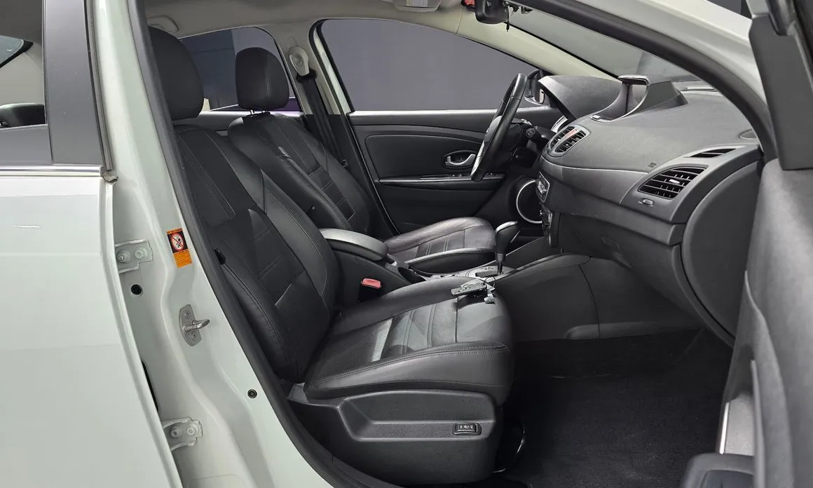 Renault SM3