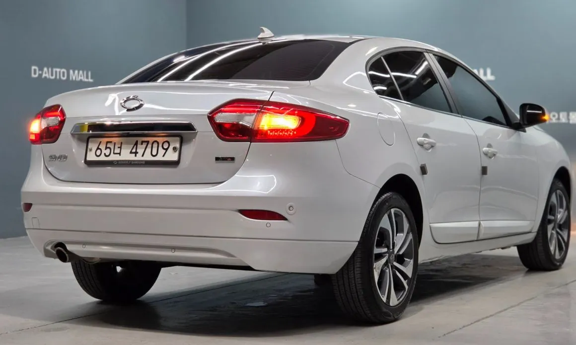 Renault SM3