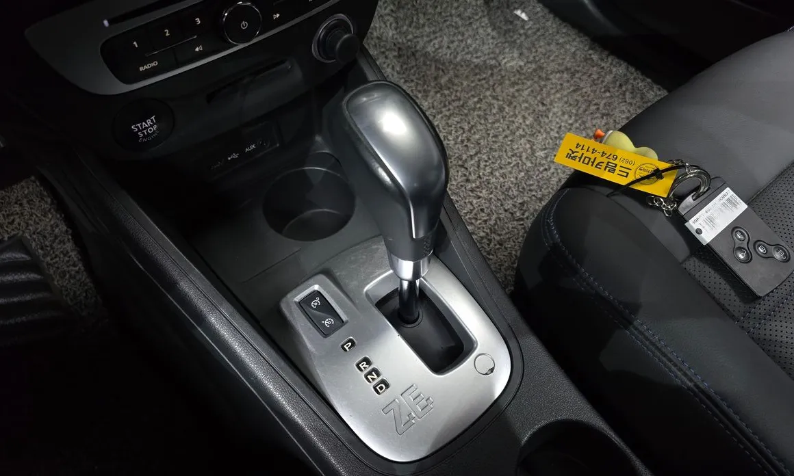 Renault SM3