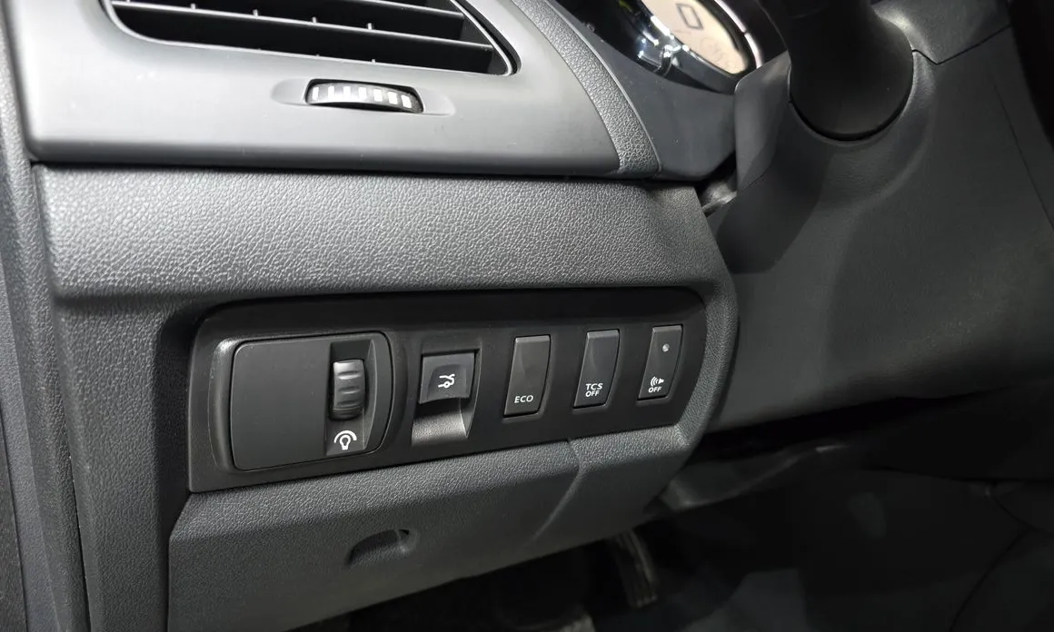 Renault SM3