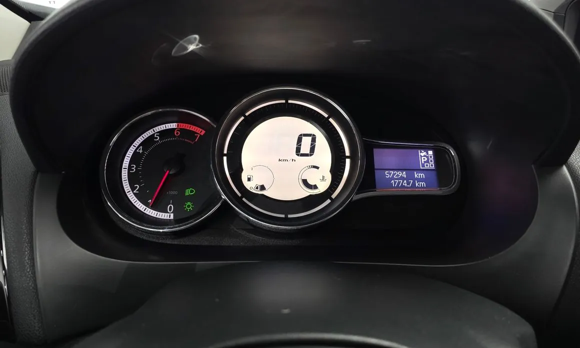 Renault SM3