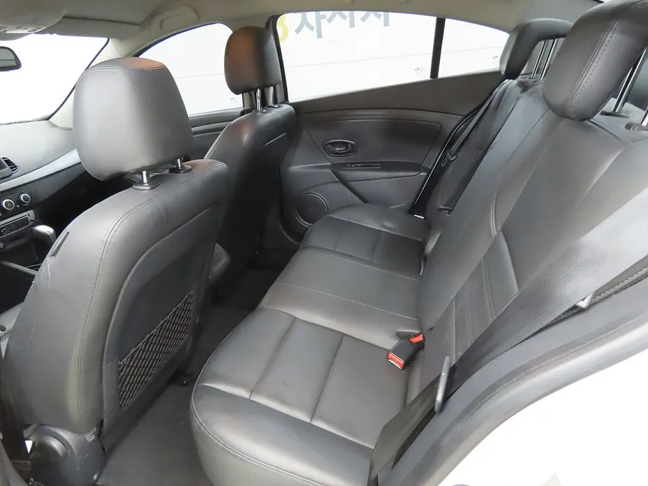 Renault SM3