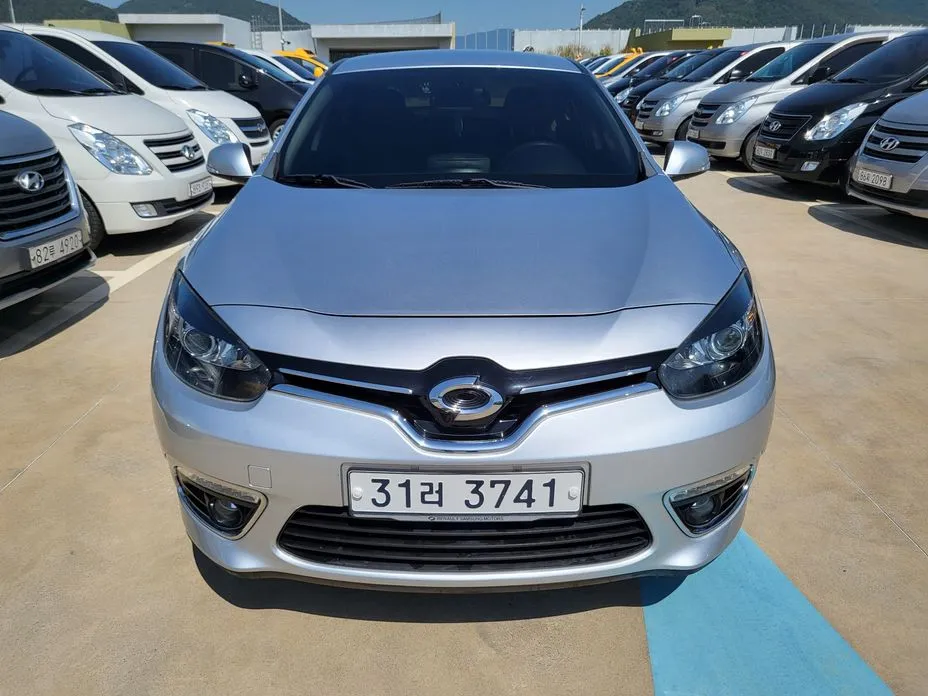 Renault SM3
